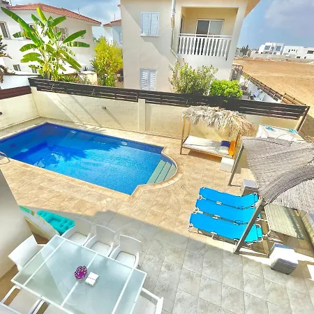 Mediterranean Breeze * Protaras