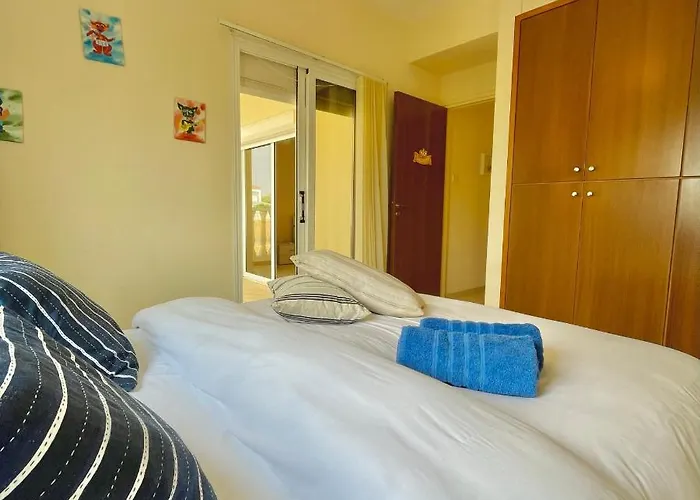 Mediterranean Breeze