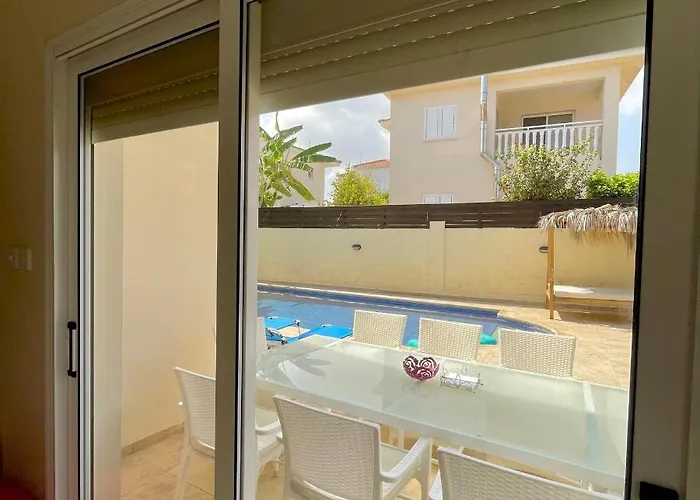 Mediterranean Breeze Villa Protaras