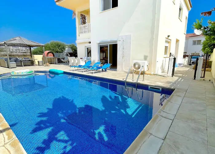 Mediterranean Breeze * Protaras