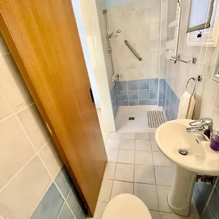 Mediterranean Breeze