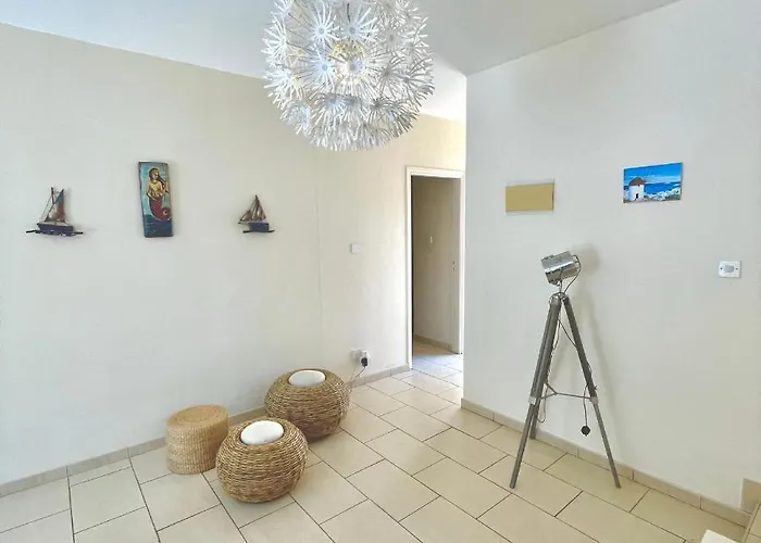 Mediterranean Breeze Willa