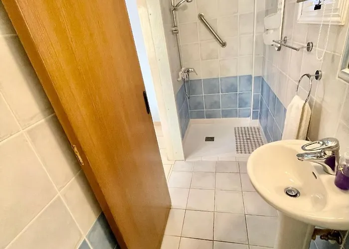 Mediterranean Breeze